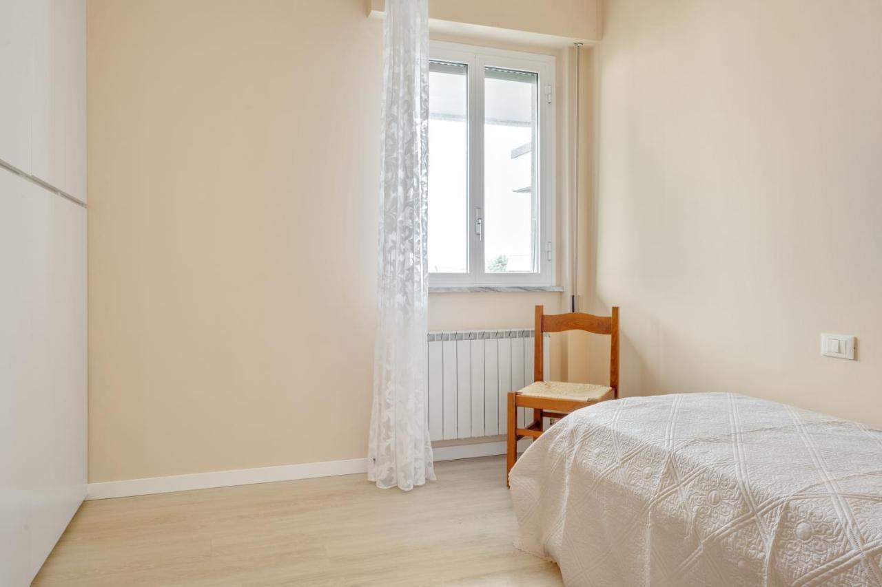 Apartament Luni Mare Bright Terrace Flat With Parking Marinella di Sarzana Zewnętrze zdjęcie